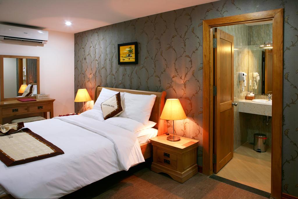 Sai Gon'S Book Hotel Хошимін Екстер'єр фото